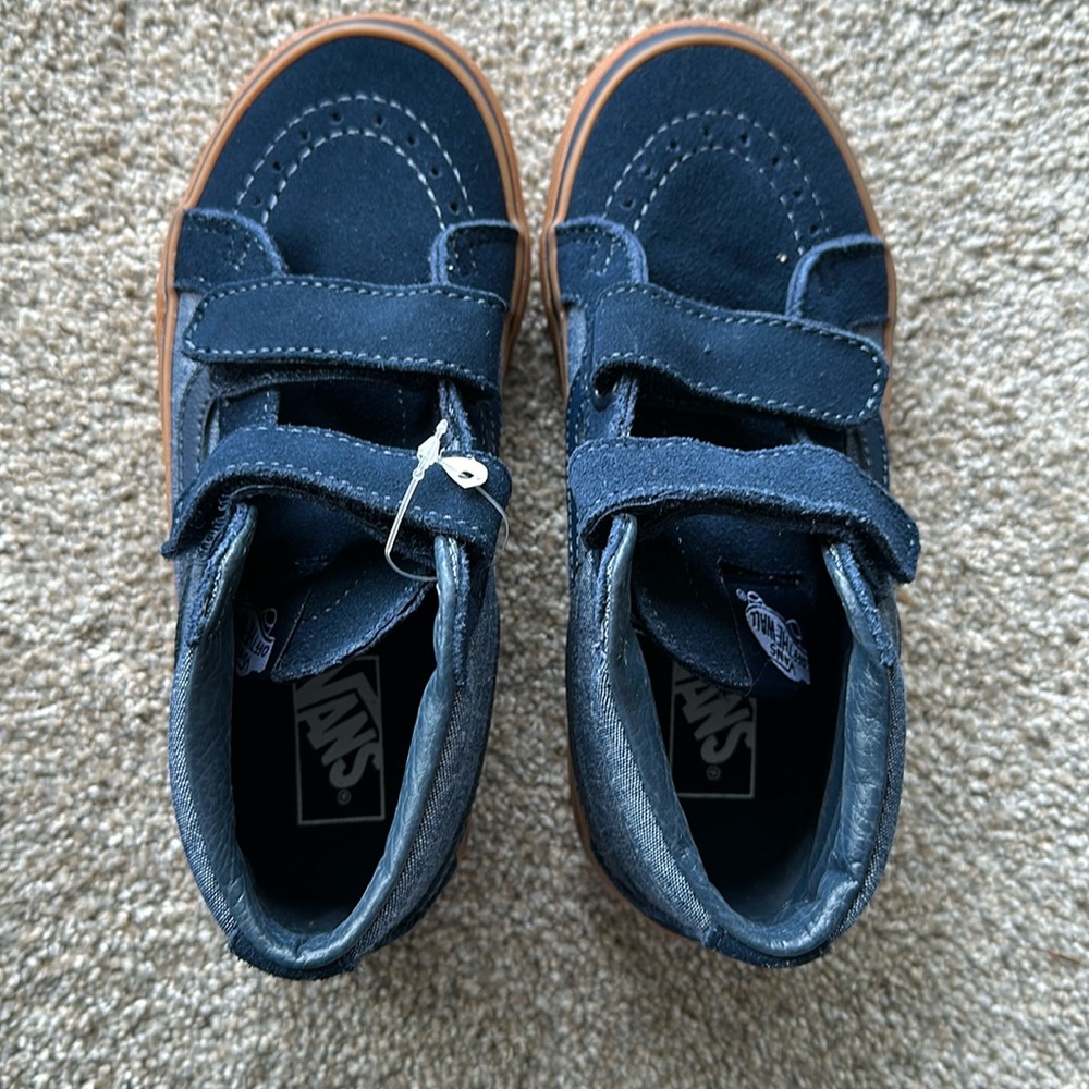 Vans SK8-mid Reissue V, suede/chambray, new in box kids shoes